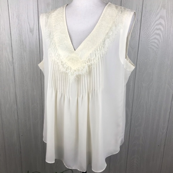Nanette Lepore Tops - Nanette Lepore cream v-neck pleated lace tank top